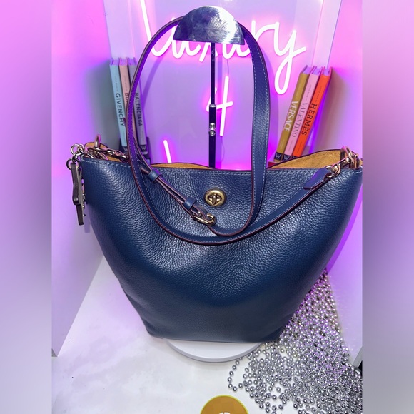 Coach Chambray Blue Bucket Bag NWT and Coach x Selena Gomez Charm - Picture 11 of 14